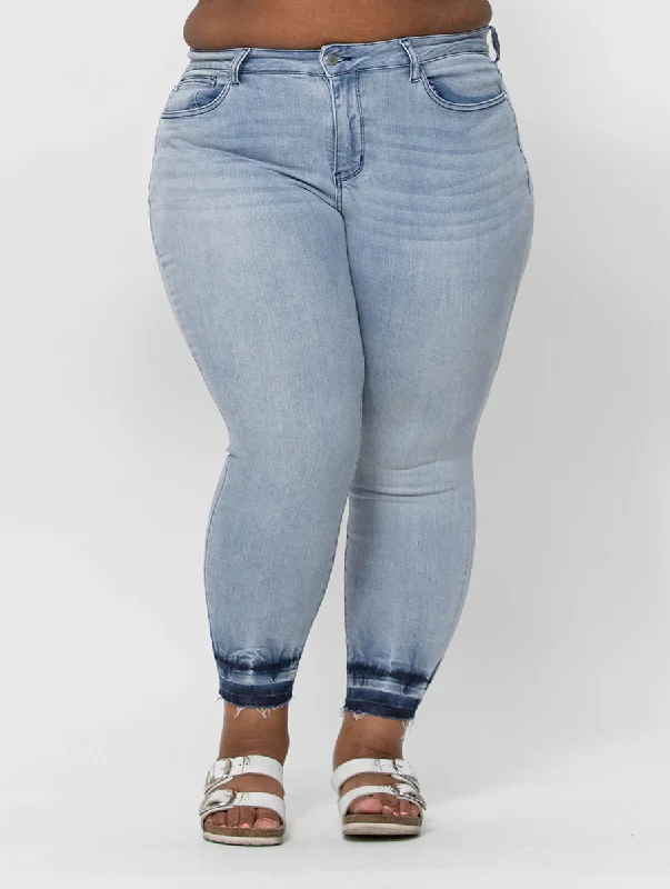 Curvy Anna Mid Rise Skinny by Judy Blue