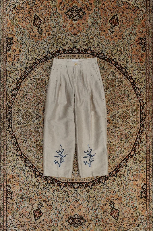 EMBROIDERY 3TUCK PANTS (ECRU)