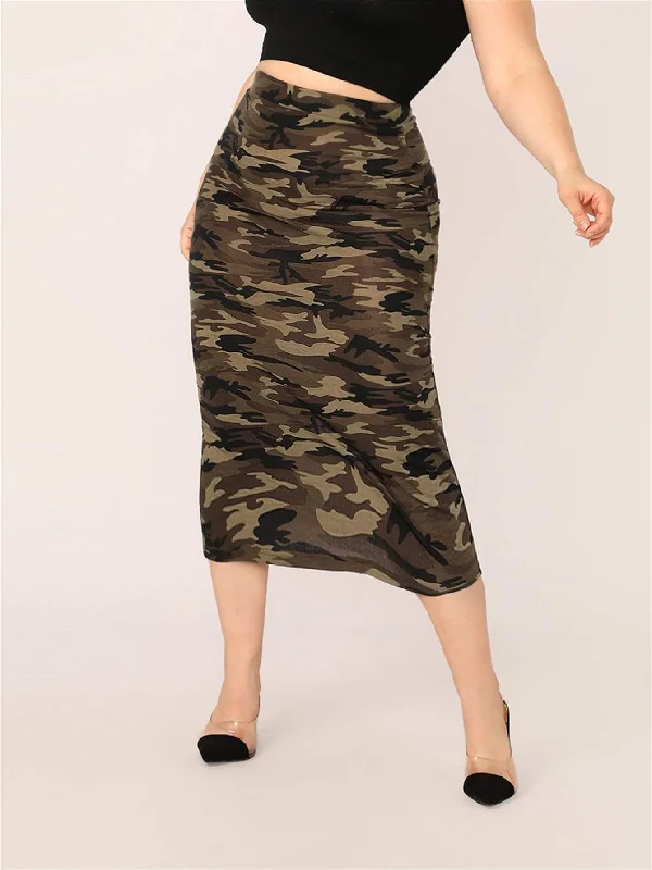 Plus Camo Bodycon Skirt